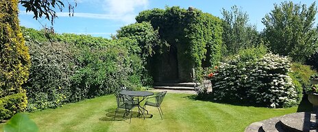 Cricklade House Hotel, Sure Hotel Collection by Best Western