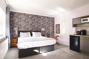 Cricklade House Hotel, Sure Hotel Collection by Best Western