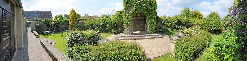 Cricklade House Hotel, Sure Hotel Collection by Best Western