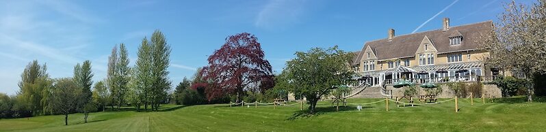 Cricklade House Hotel, Sure Hotel Collection by Best Western