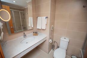 Anemon Grand Manisa Hotel