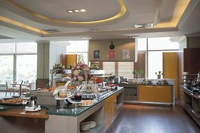 Anemon Grand Manisa Hotel