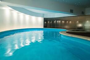 Lux Garden Hotel