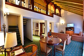 Lux Garden Hotel