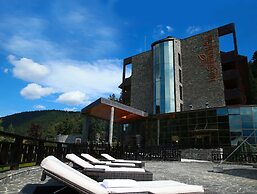 Lux Garden Hotel