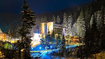 Lux Garden Hotel