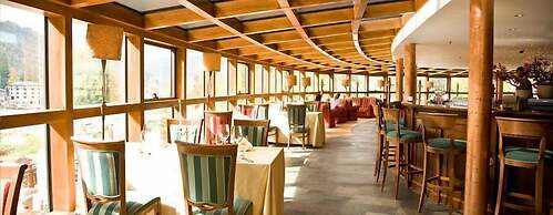 Lux Garden Hotel