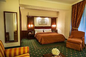 Lux Garden Hotel