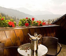 Lux Garden Hotel