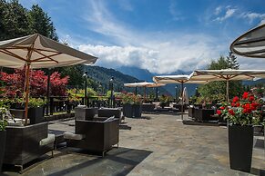 Lux Garden Hotel
