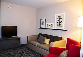 Country Inn & Suites by Radisson, Carlisle, PA