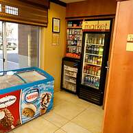 Fairfield Inn & Suites by Marriott Santa Maria