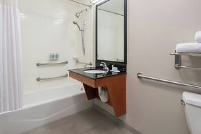 Fairfield Inn & Suites by Marriott Santa Maria