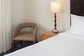 Fairfield Inn & Suites by Marriott Santa Maria