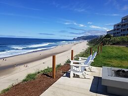The Coho Oceanfront Lodge