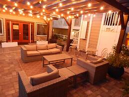 The Coho Oceanfront Lodge