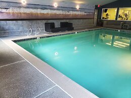 The Coho Oceanfront Lodge