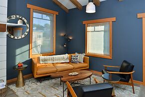 The Coho Oceanfront Lodge