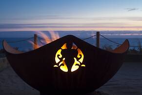 The Coho Oceanfront Lodge