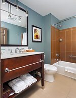 The Coho Oceanfront Lodge