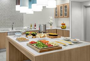 Homewood Suites by Hilton Fayetteville