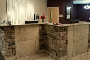 Wingate by Wyndham Elkins