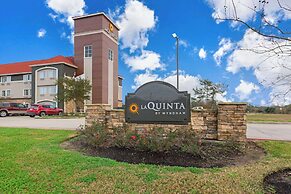 La Quinta Inn & Suites by Wyndham Bridge City