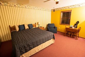 Blue Spruce Motel