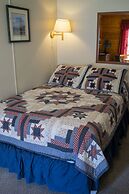 Crandell Mountain Lodge