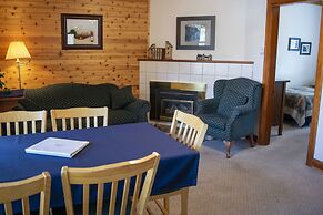 Crandell Mountain Lodge