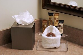 Service Plus Inns and Suites Calgary