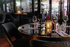 Ambassador City Centre Hotel