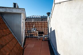 Ambassador City Centre Hotel