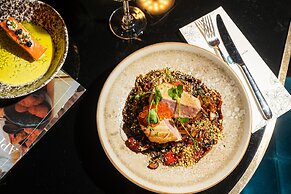 Ambassador City Centre Hotel