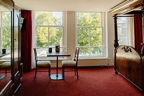 Ambassador City Centre Hotel