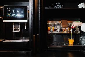 Ambassador City Centre Hotel