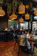 Ambassador City Centre Hotel