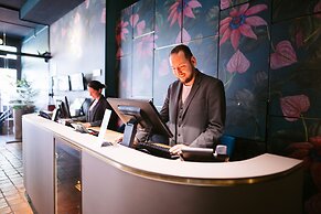 Ambassador City Centre Hotel