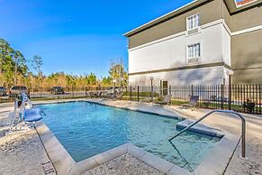 La Quinta Inn & Suites by Wyndham Mobile Satsuma / Saraland