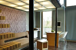 La Gioia Designers Lofts Luxury Apartments