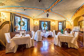 Adler Suite & Stube