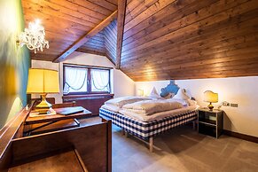 Adler Suite & Stube