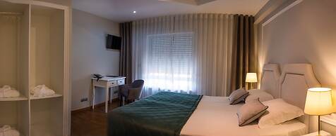 Imperhotel by Umbral