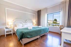 Imperhotel by Umbral
