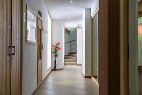 Hotel Alpine Mugon