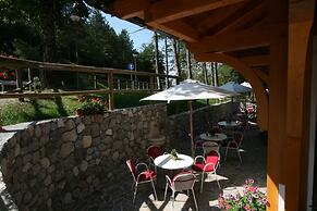 Hotel Garni Lago Nembia