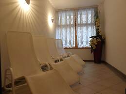 Hotel Garni Lago Nembia