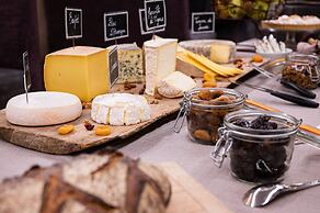 Hôtel Les Campanules by Les Etincelles