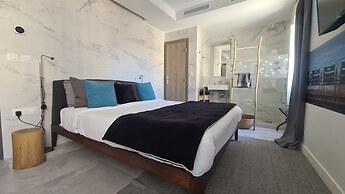 Le Petit Trianon et Le Charme des Suites