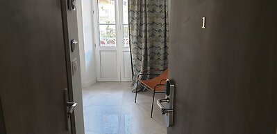 Le Petit Trianon et Le Charme des Suites